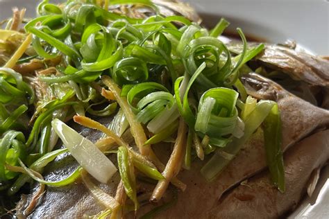  Laibin Steamed Fish with Pickles – Kann ein simples Gericht so viel Geschmack entfachen?